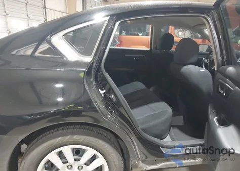 2015 Nissan Altima 2.5 S z USA, uszkodzony, nr VIN 1N4AL3AP6FC584202